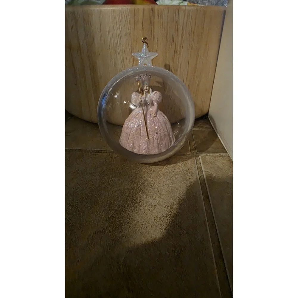 Hallmark stunning ornament